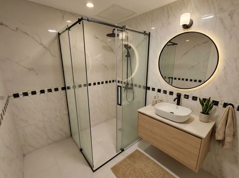 Modern Bathroom