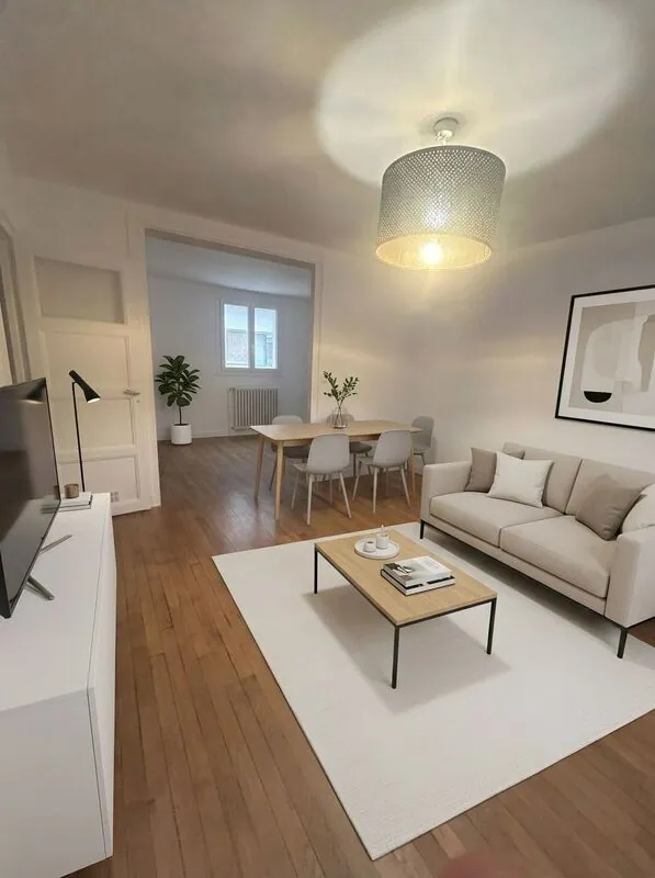 Minimalist Living room