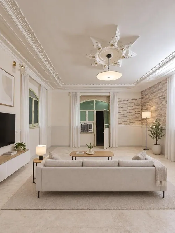 Minimalist Living room