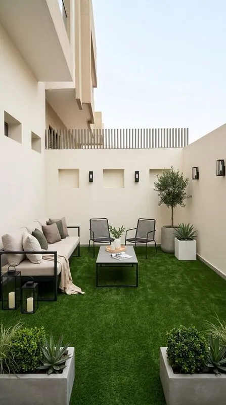 Modern Outdoor patio