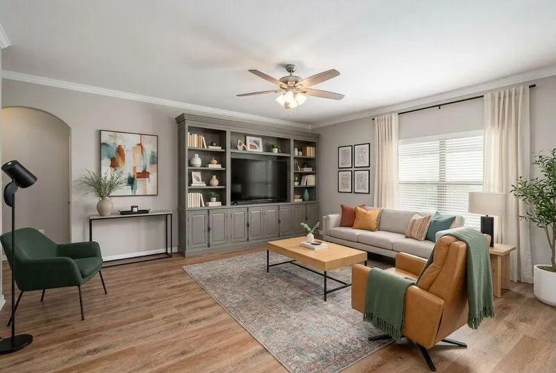 Contemporary Living room
