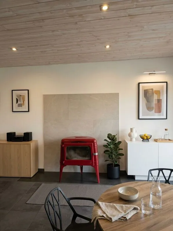 Contemporary Kitchen