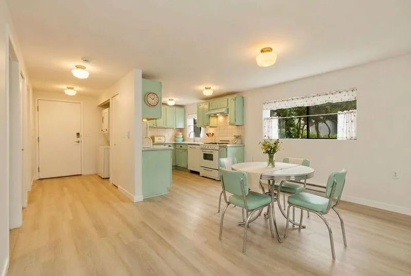 Vintage Kitchen