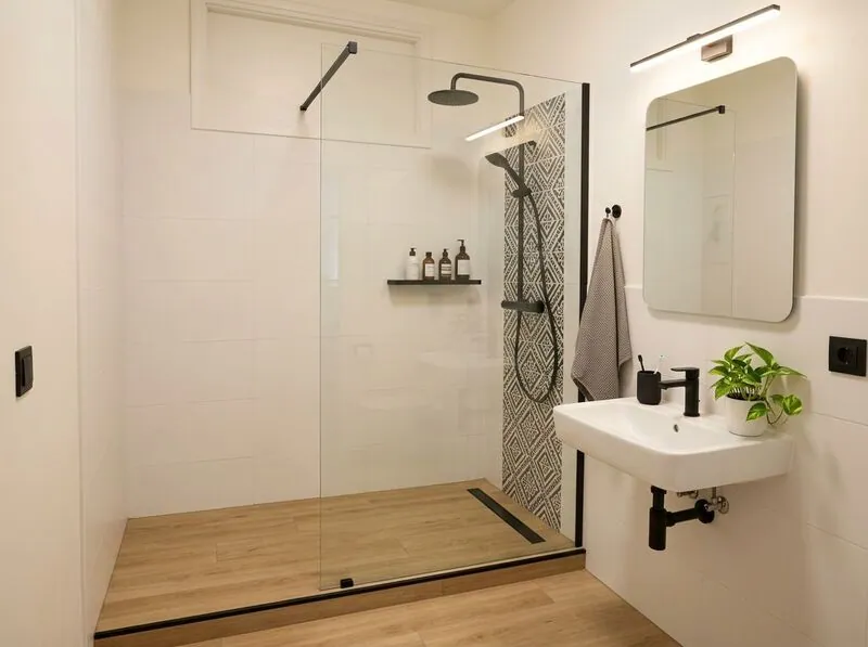 Modern Bathroom