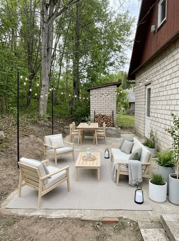 Scandinavian Outdoor patio