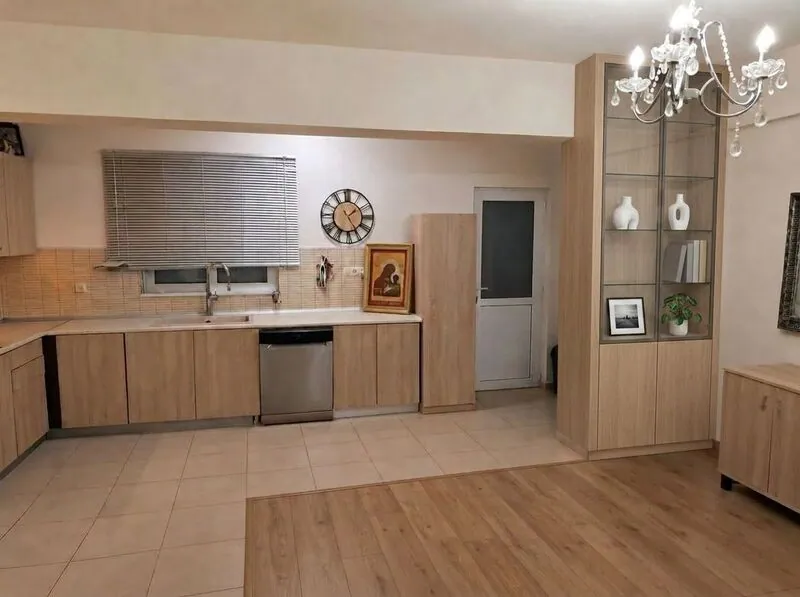 Modern Kitchen