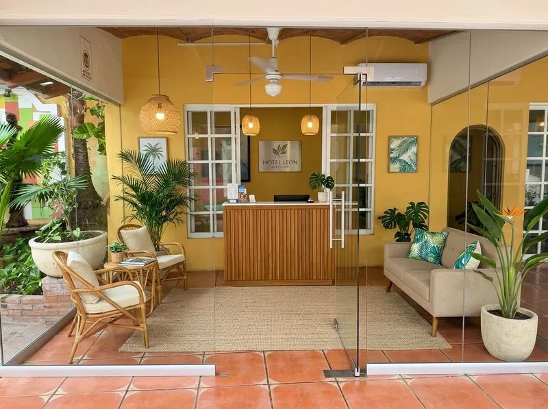 Tropical Office