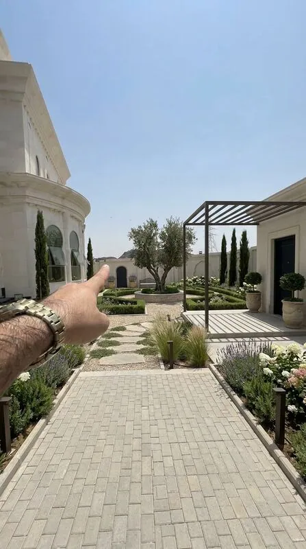 Neoclassic Outdoor garden