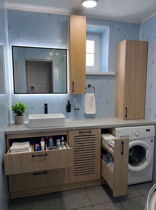 Contemporary Bathroom